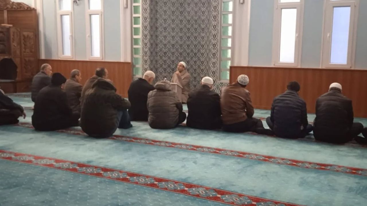 Söke'de Hacı Ahmet Özbaş Camii'nde Sabah Namazı Buluşması