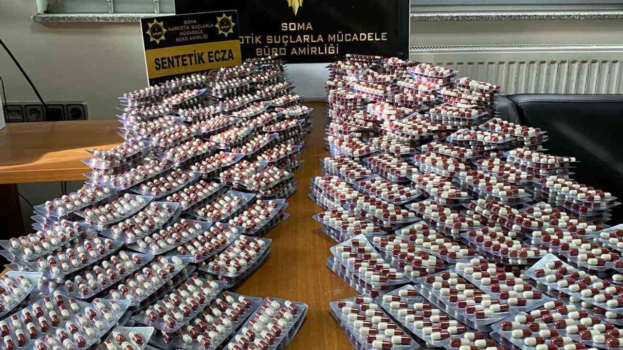 Soma'da narkotik operasyonu: 4 kişi tutuklandı