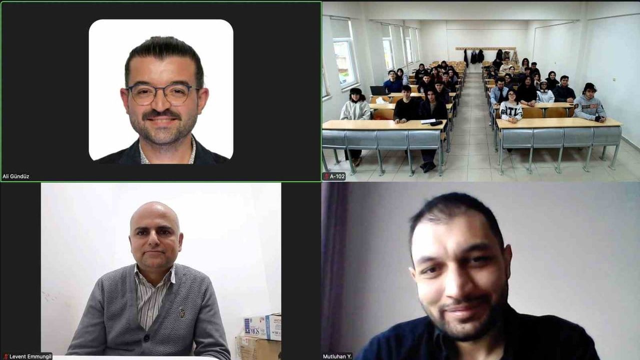 SUBÜ Kaynarca MYO'da etkileşimli tahtalarla hibrit öğrenme ortamı kuruldu