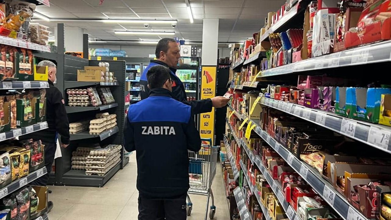 Şuhut’ta Zabıta Gıda ve Ürün Denetimleri Sürüyor