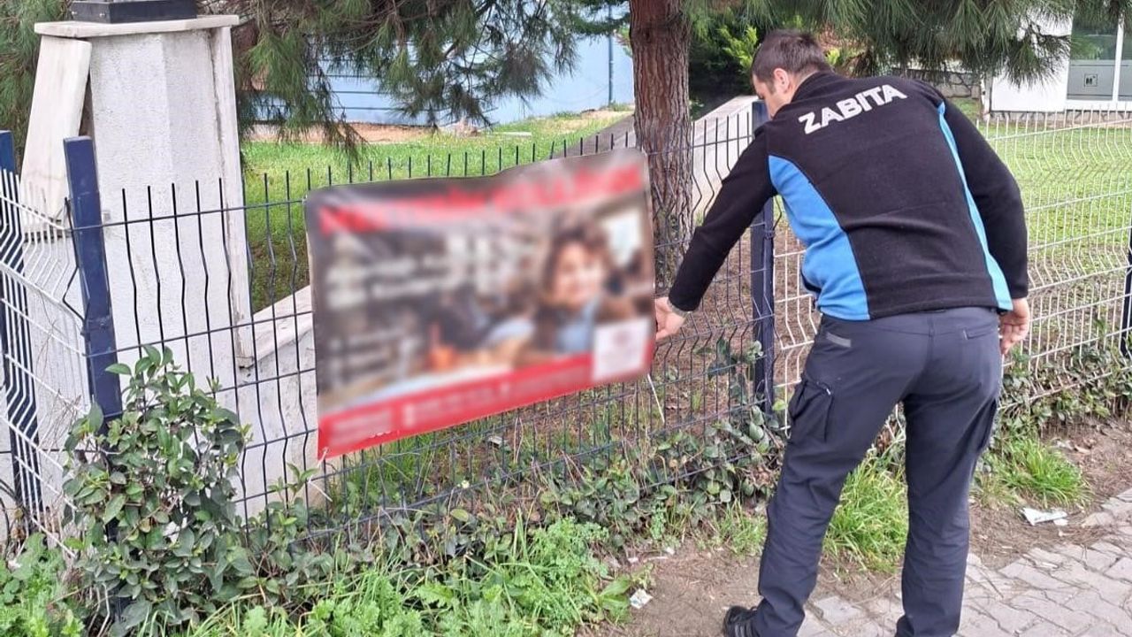Süleymanpaşa’da zabıta ekipleri izinsiz reklamları kaldırdı