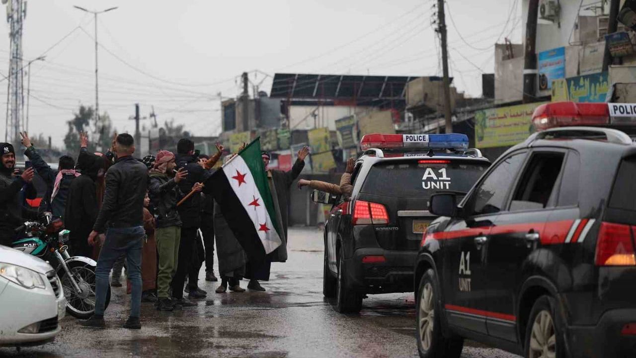 Suriye güvenlik güçleri Tabka’ya girdi; Fırat Barajı kontrolü sağlandı