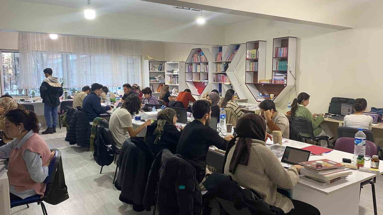 Tatvan SYDV 2025’te Yardımlar ve Projelerle Sosyal Dayanışmayı Güçlendirdi