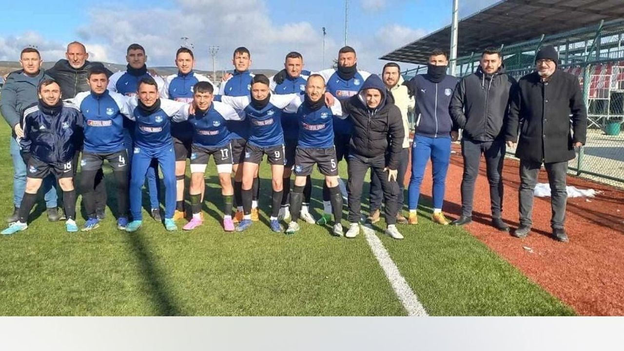 Tavşanlı’da Çobanköyspor hem farklı kazandı hem centilmenlik örneği sergiledi