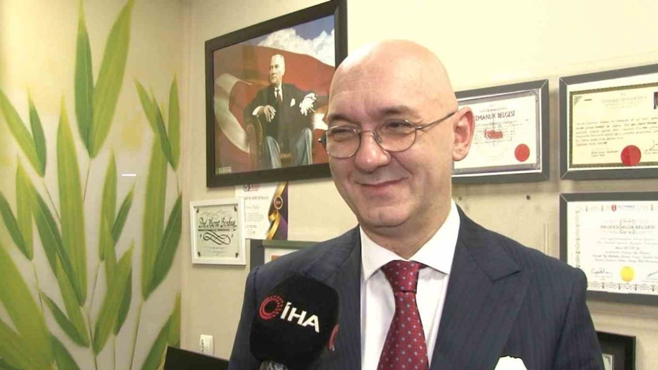 Tek kollu robotik cerrahi Türkiye’de ilk kez uygulandı