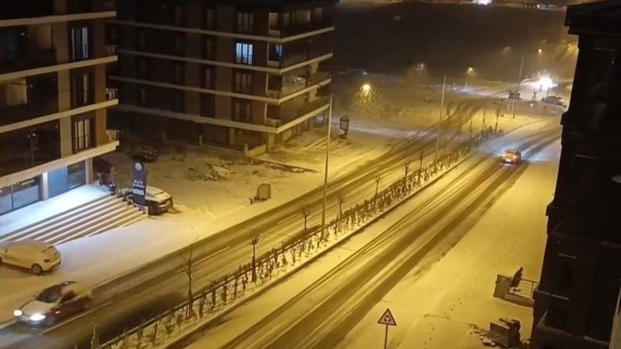 Tekirdağ'da 12 Ocak 2026 Pazartesi eğitime kar engeli