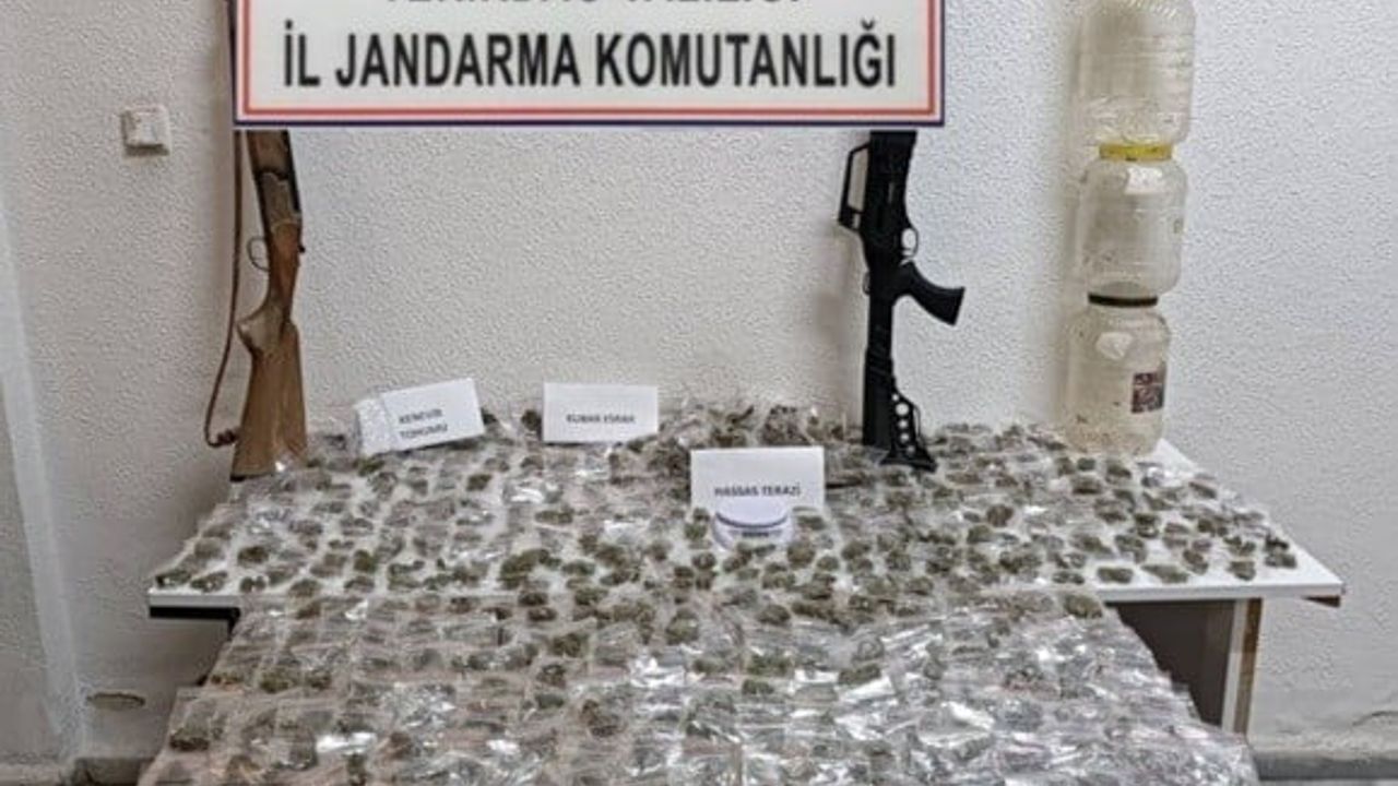 Tekirdağ'da jandarmadan uyuşturucu ve ruhsatsız silah operasyonu