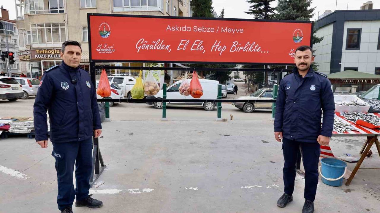 Tokat Belediyesi'nin 'Askıda Sebze ve Meyve' uygulamasıyla dayanışma güçleniyor