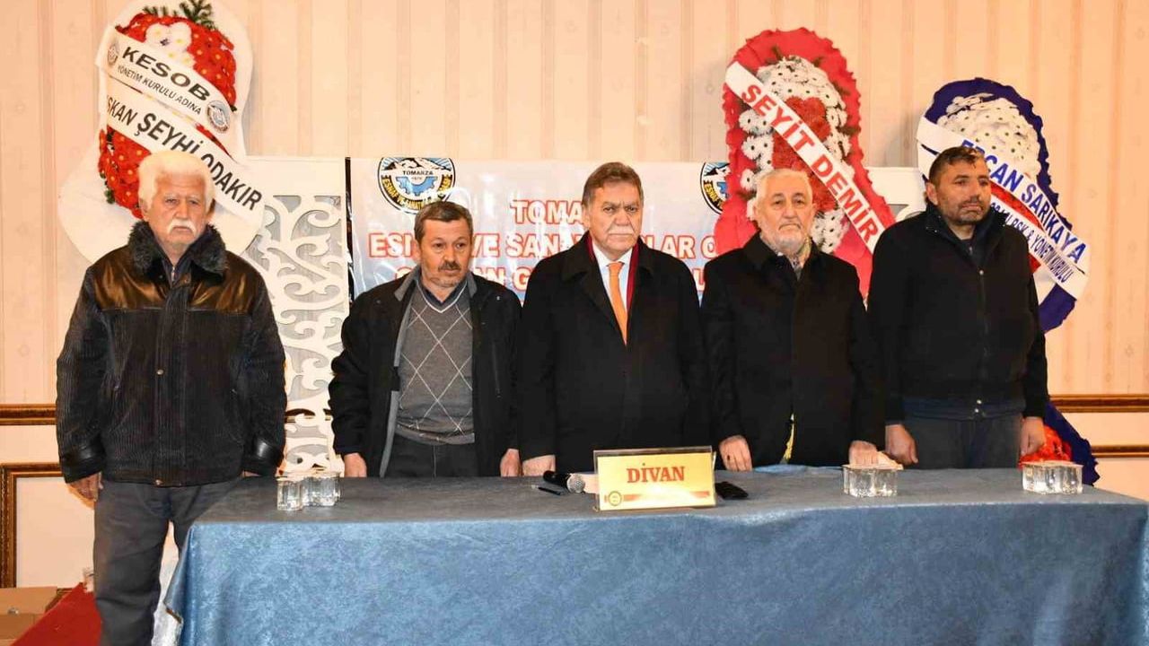 Tomarza Esnaf ve Sanatkarlar Odası'nda Yaşar Polat yeniden başkan