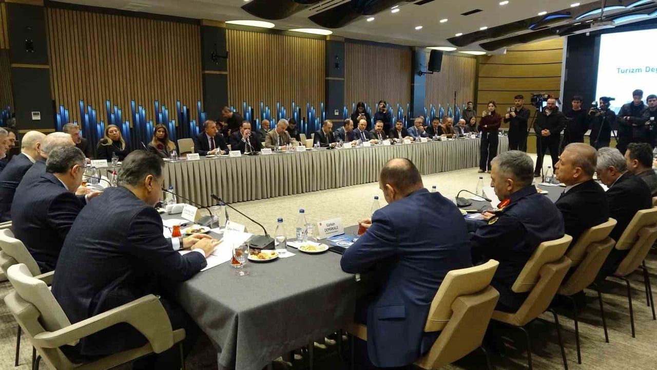 Trabzon 2025 Turizm Değerlendirmesi: Ziyaretçi Artışı ve Kaçırılan Eserlerin Gündemi