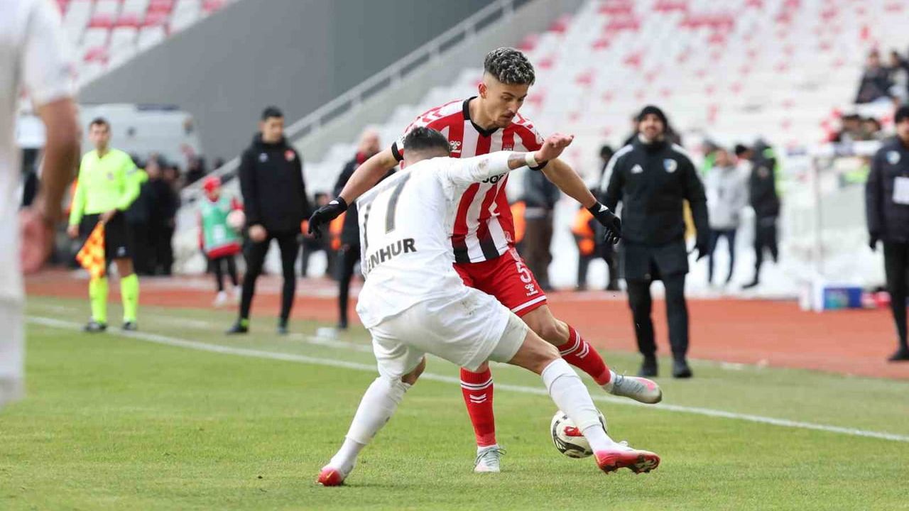 Trendyol 1. Lig: Özbelsan Sivasspor 0-2 Erzurumspor FK