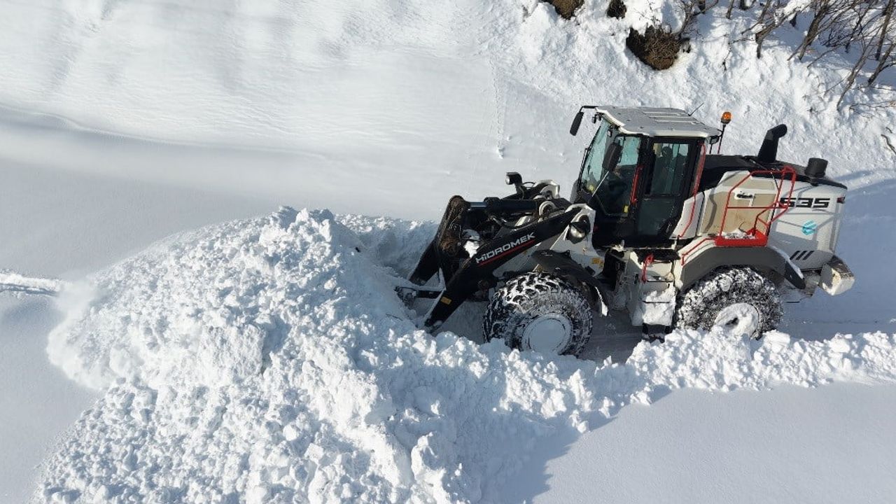 Tunceli'de Pülümür-Kocatepe yolu yeniden ulaşıma açıldı