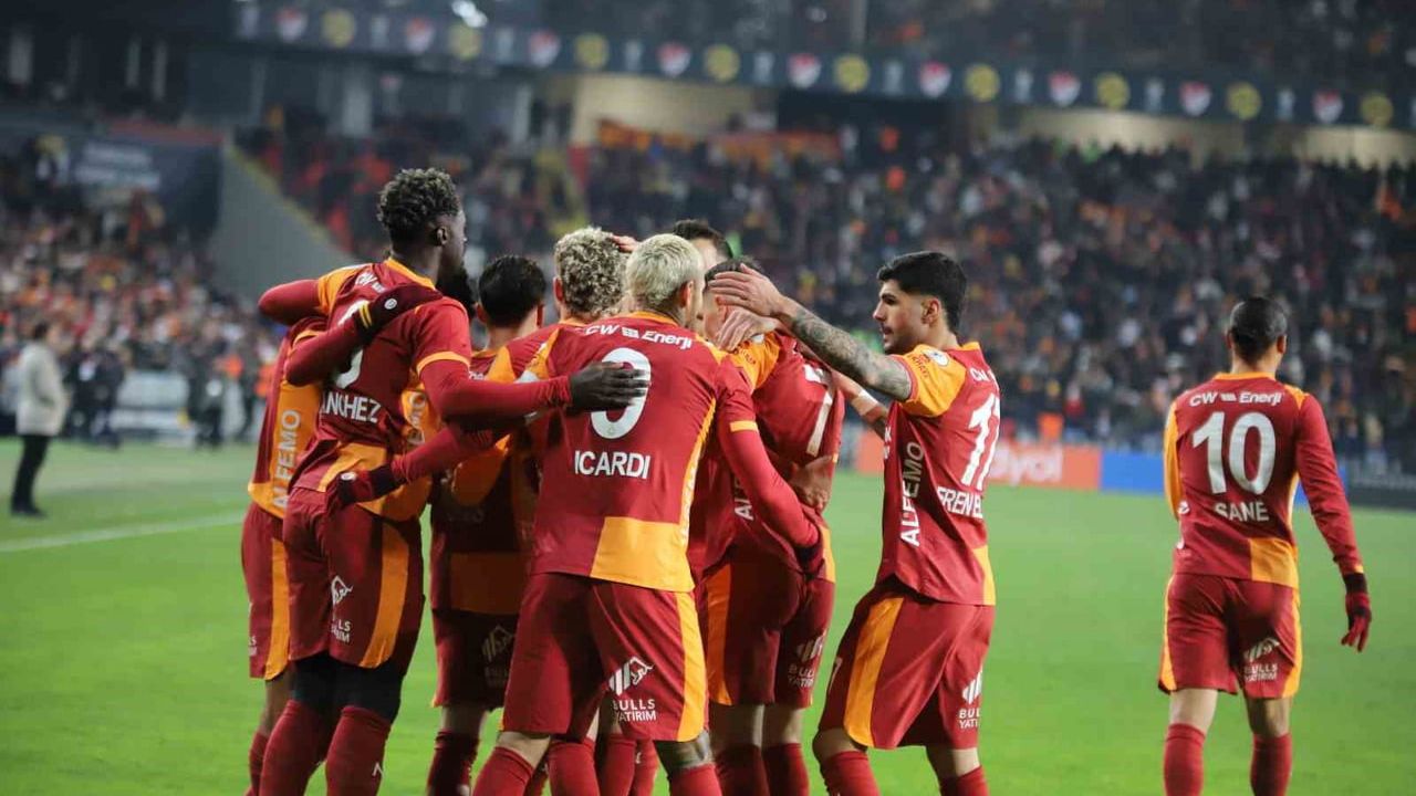 Turkcell Süper Kupa: Galatasaray 2-0 Trabzonspor — İlk Yarı