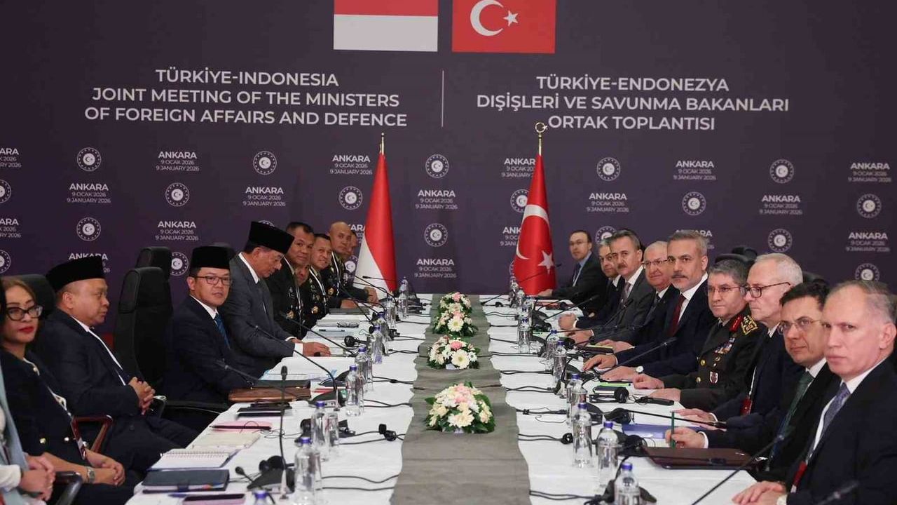 Türkiye-Endonezya Dışişleri ve Savunma Bakanları Ortak Toplantısı Ankara'da Başladı