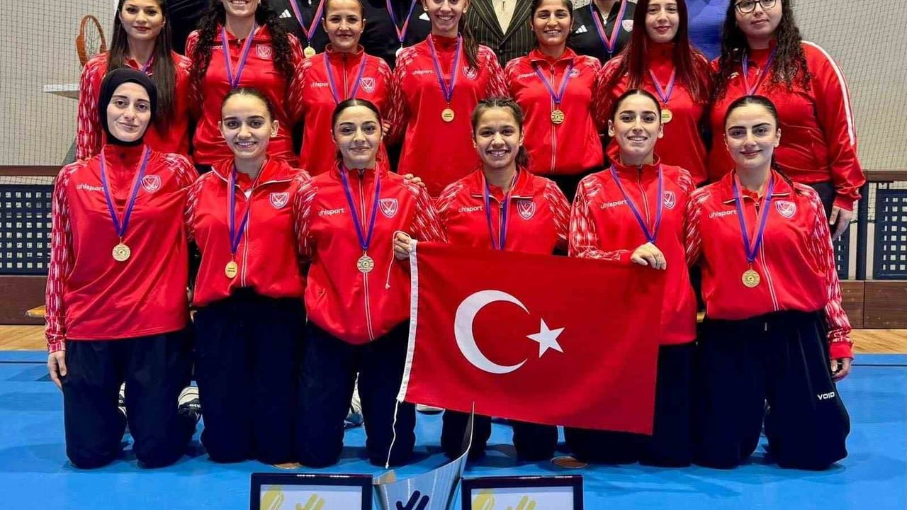 Türkiye Kadın Hokey Milli Takımı Avrupa Şampiyonu