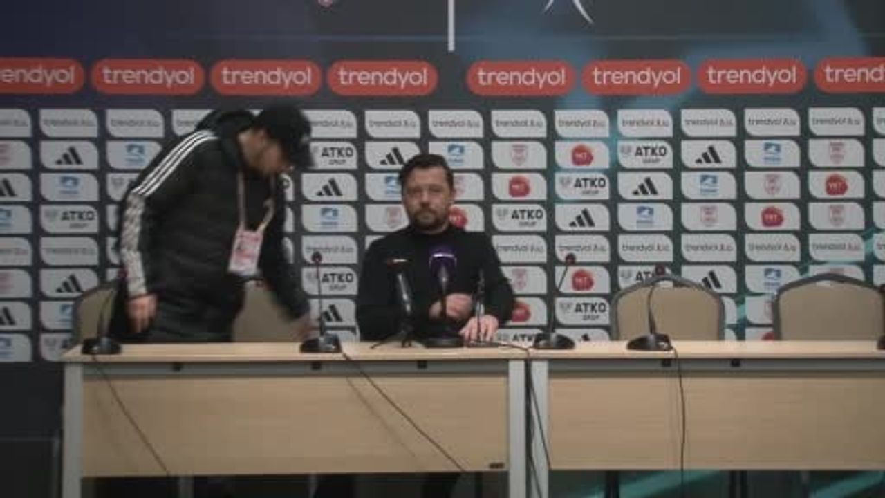 Uğur Uçar: "Hep play-off potasında olacağız"