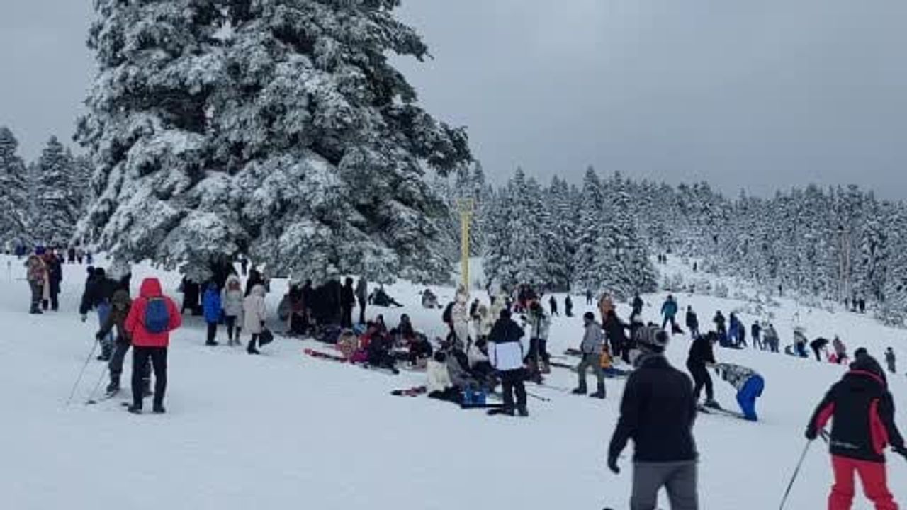 Uludağ'da telesiyej arızası: Yaklaşık 40 tatilci mahsur kaldı