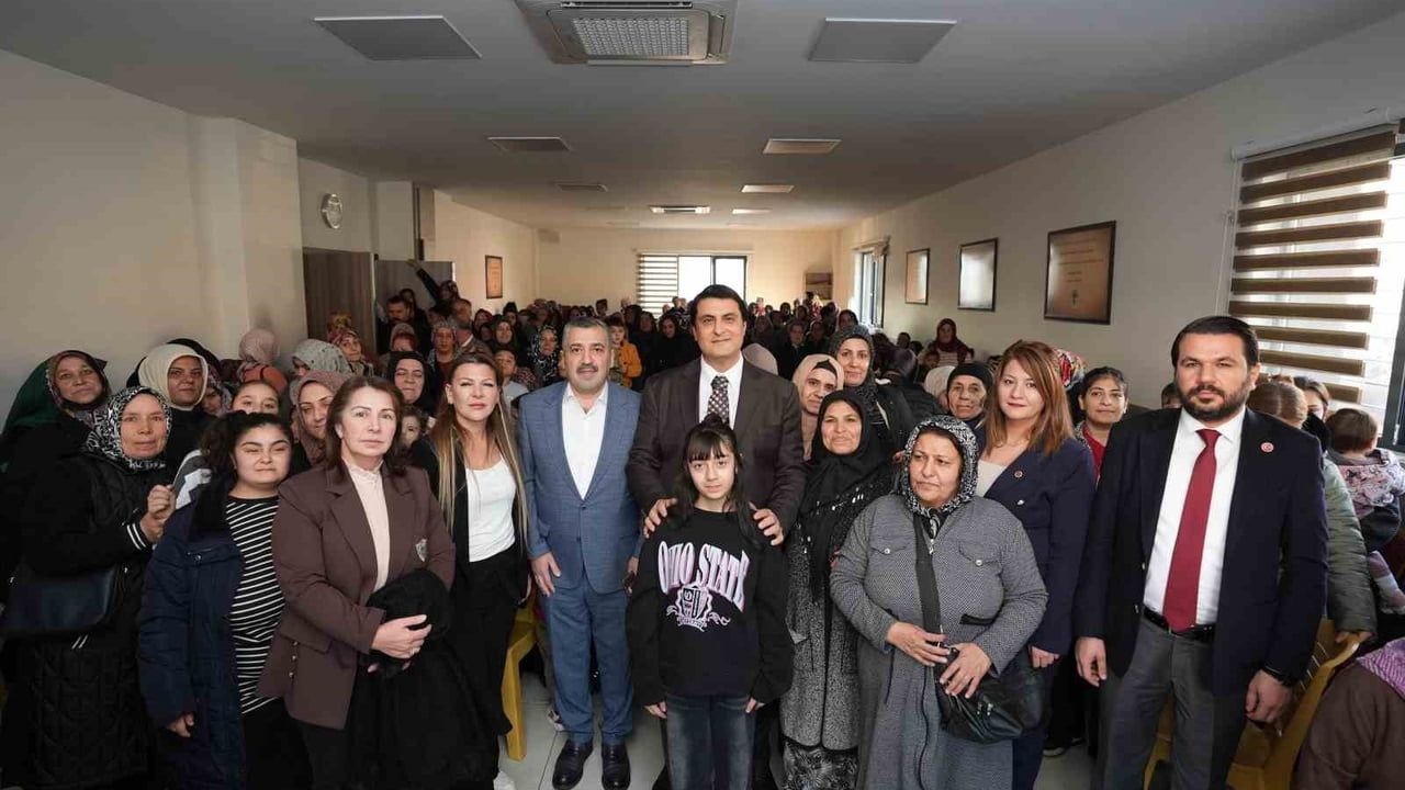 Umut Yılmaz Karşıyaka Mahallesi’nde Kadınlarla Bir Araya Geldi