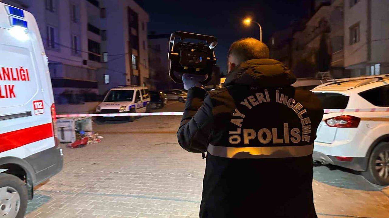 Uşak’ta konteynerde poşet içinde yeni doğan erkek bebeğin cesedi bulundu