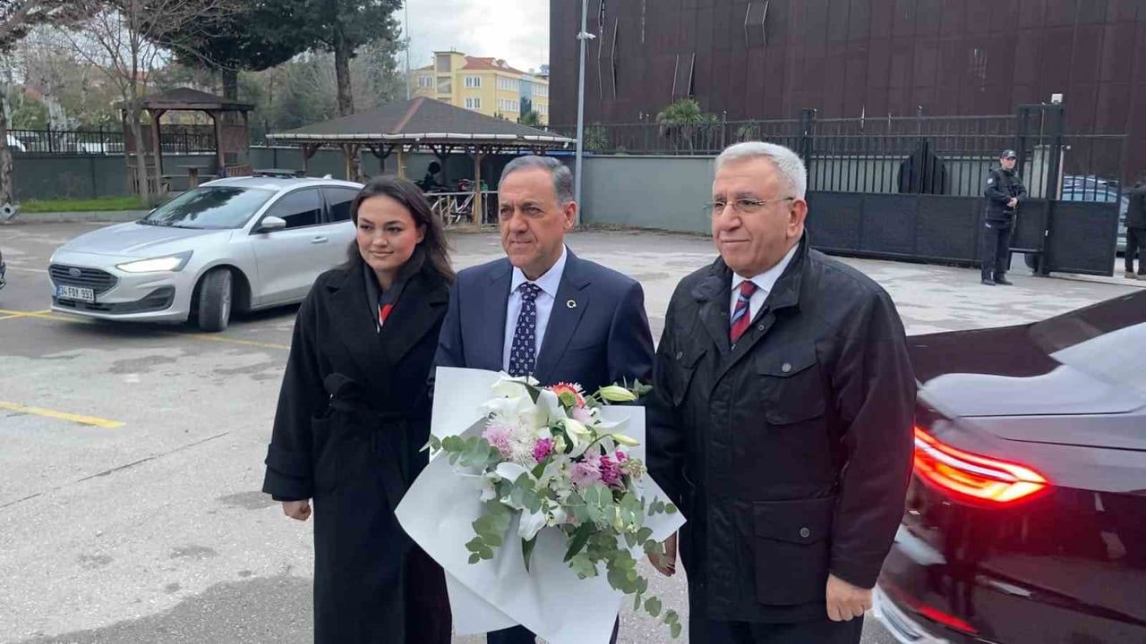 Vali Ahmet Hamdi Usta Yalova'da göreve başladı