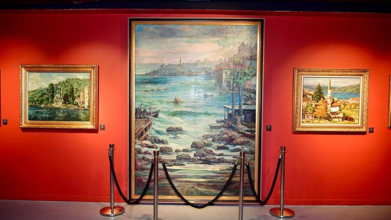 Vali Davut Gül, 'SafiStanbul İbrahim Safi Retrospektif Sergisi'ni gezdi