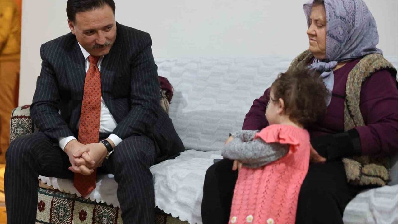 Vali Gökmen Çiçek'in Talas'taki Ev Ziyaretleri