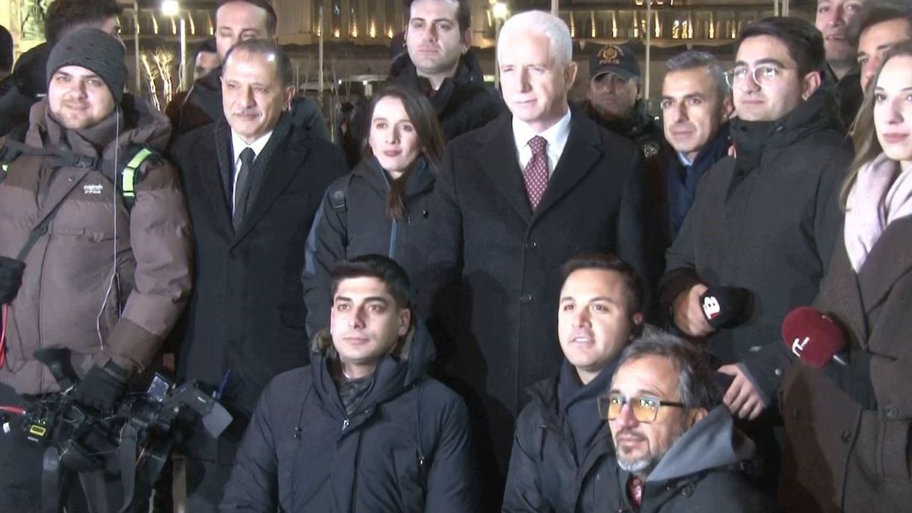 Vali Gül ve Emniyet Müdürü Yıldız Taksim denetim noktasını ziyaret etti