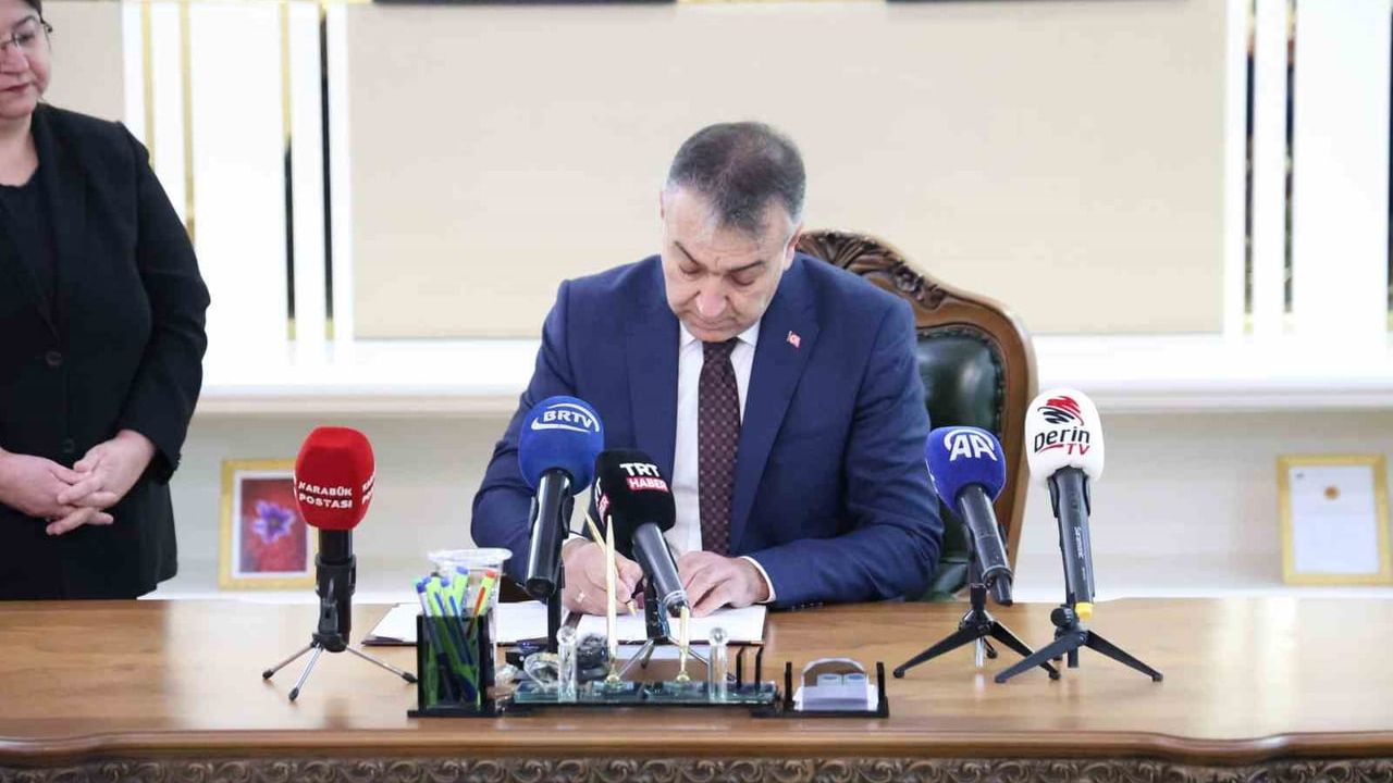 Vali Oktay Çağatay Karabük'te göreve başladı