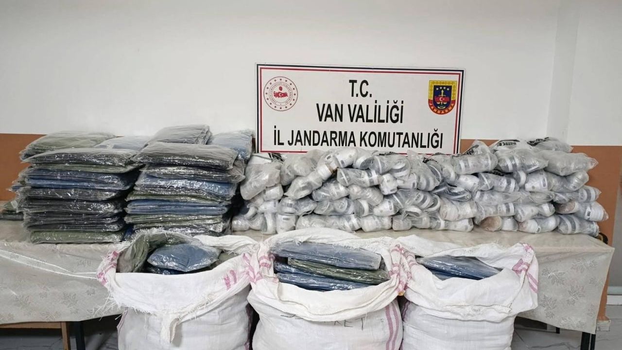 Van'da 4,1 Milyon TL Değerinde Gümrük Kaçağı Eşya Ele Geçirildi