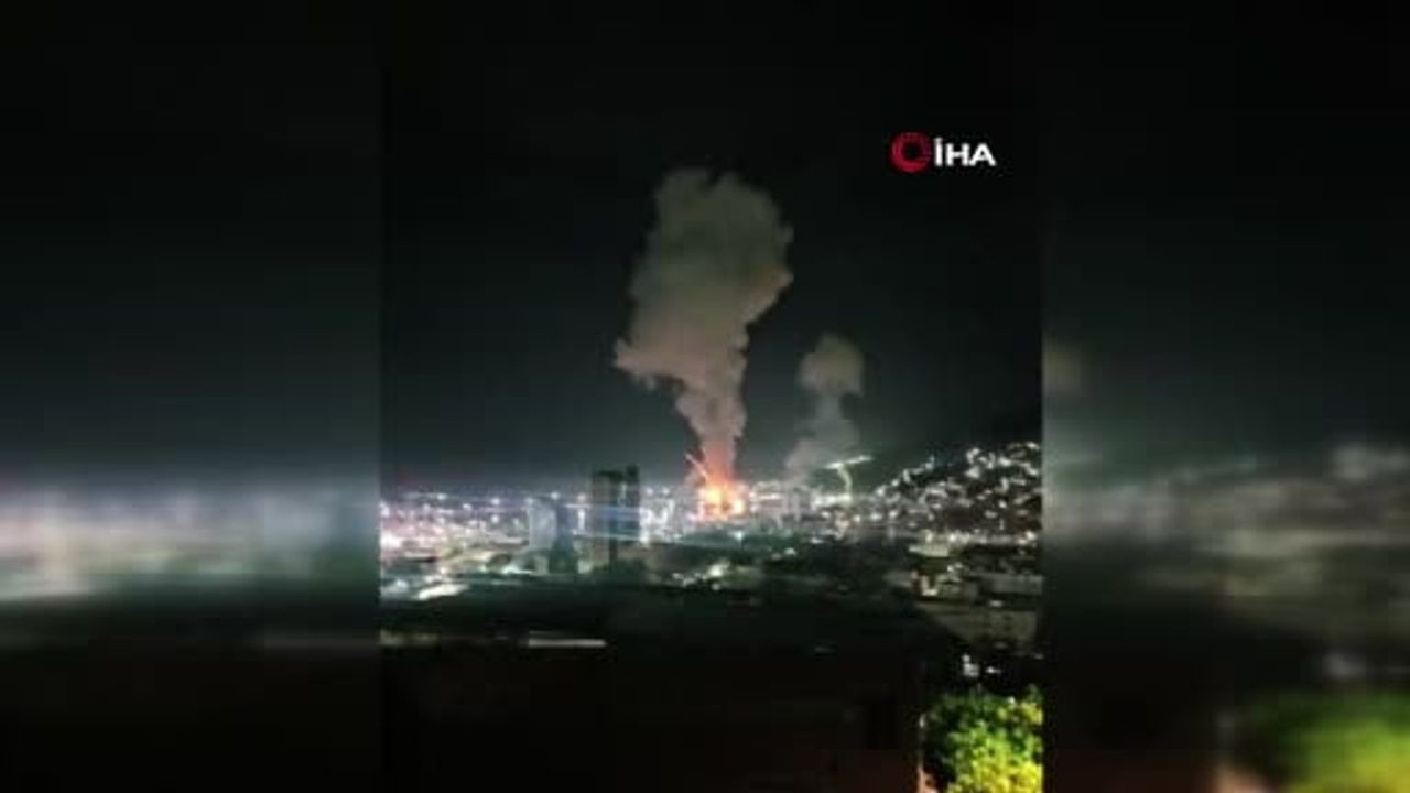 Venezuela Karakas'ta patlama sesleri duyuldu