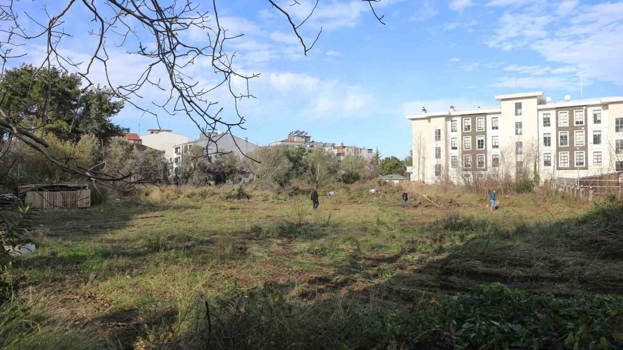 Yakakent’te yeni sağlık kompleksi için yer teslimi yapıldı