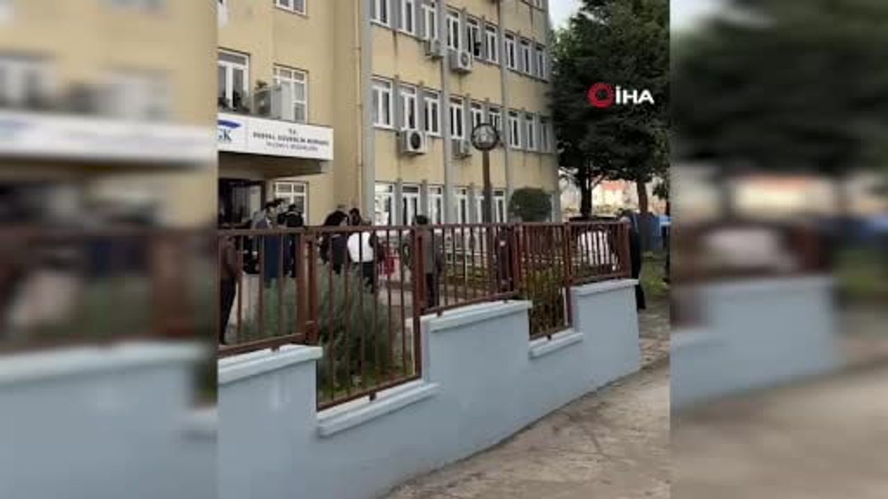 Yalova SGK İl Müdürlüğü'nde Avukat Silahla Yaralandı, Hastanede Yaşamını Yitirdi