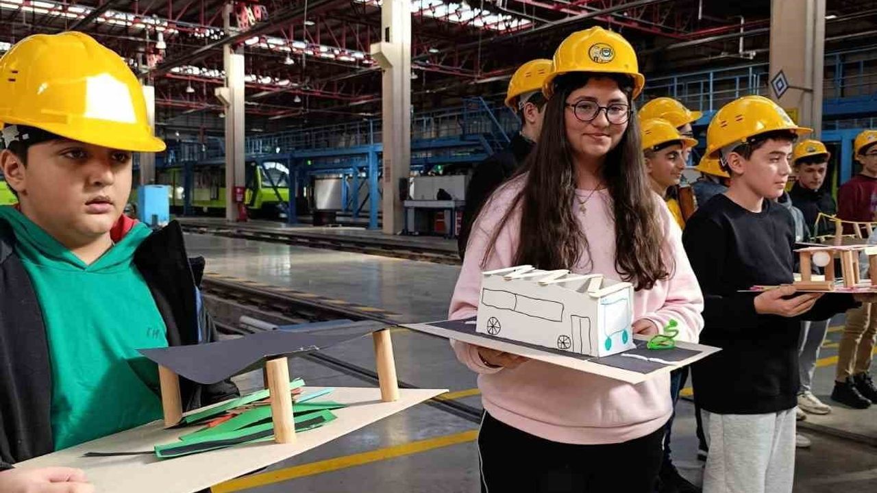 Yarıyıl Şenliği'nde Öğrenciler BURULAŞ Tesislerini Keşfetti