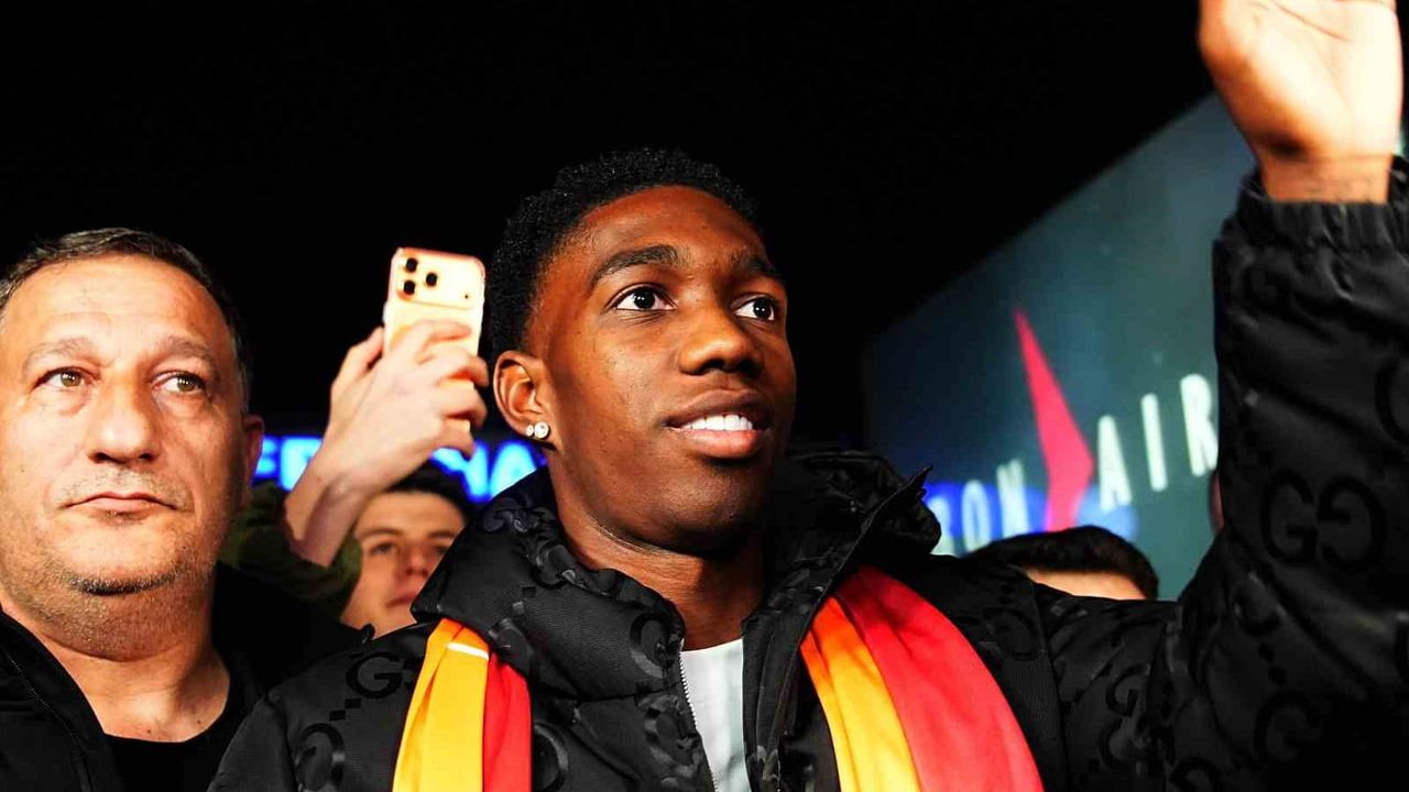 Yaser Asprilla İstanbul'da: Galatasaray'a Katıldı