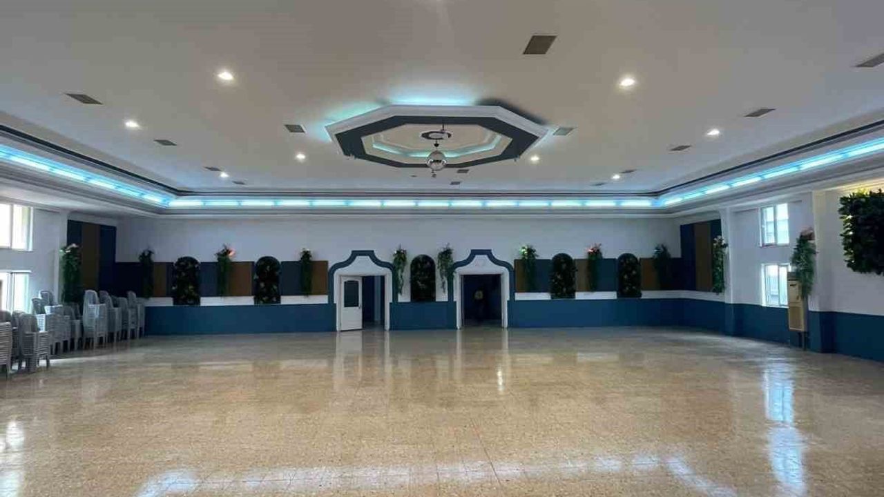 Yenipazar’da kışlık düğün salonunda ses akustiği sorunu çözüldü