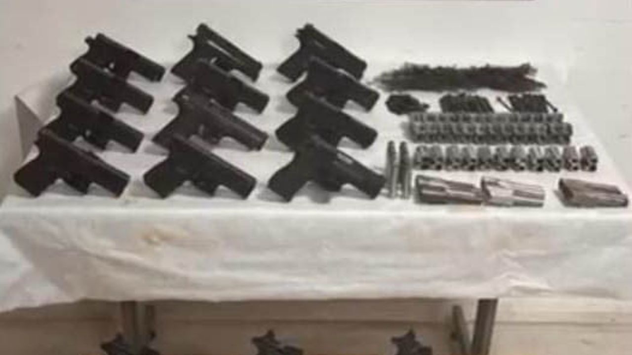 Yerlikaya: 14 il merkezli operasyonda 4 kaçak silah imalathanesi deşifre edildi