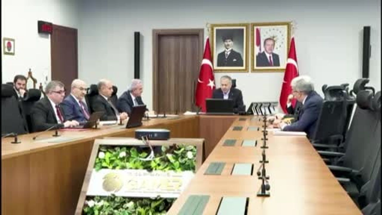 Yerlikaya: 81 İl Valisiyle VKS Üzerinden Koordinasyon Toplantısı