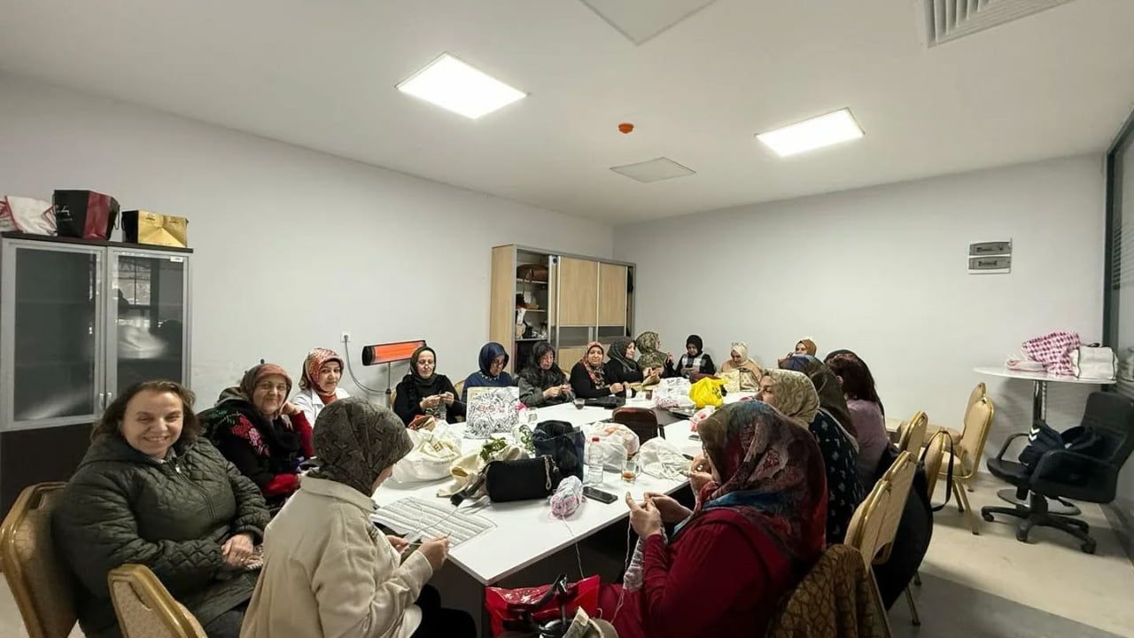 Yeşilyurt’ta El Sanatları Kursları kışın ilgi merkezi oldu