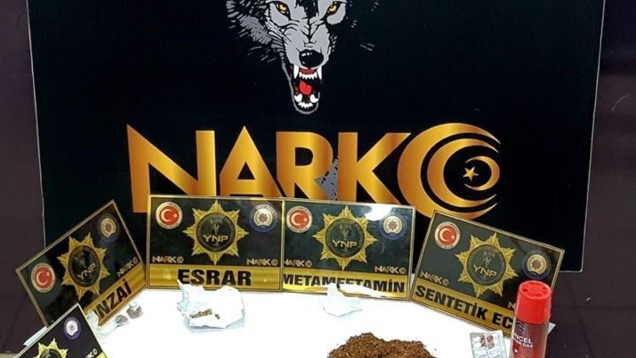 Yozgat'ta uyuşturucu operasyonu: 5 gözaltı, 94.53 gram sentetik kannabinoid ele geçirildi
