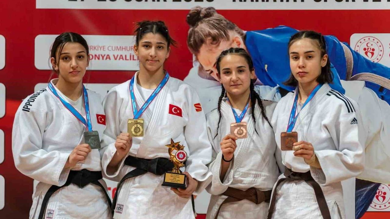 Yunusemreli Kevser Gizem Bükülmez, Konya'da bronzla milli takıma davet edildi
