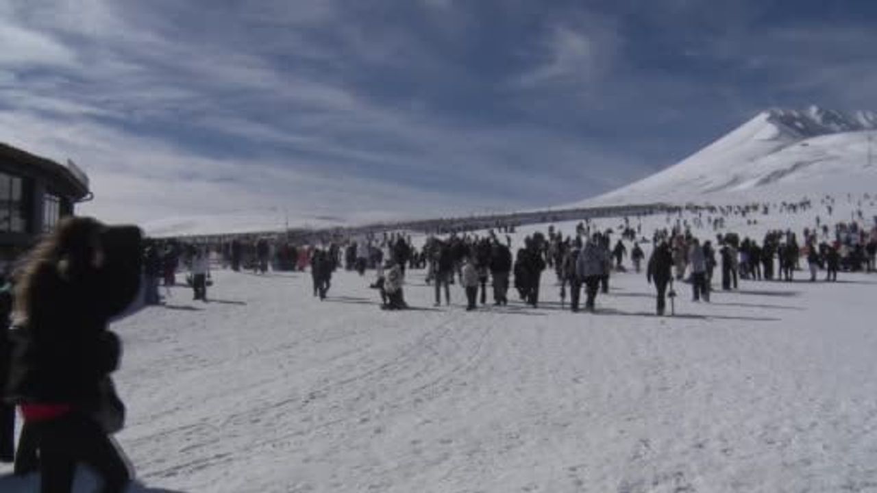 Erciyes'te sömestir bereketi: 1.4 milyon ziyaretçi