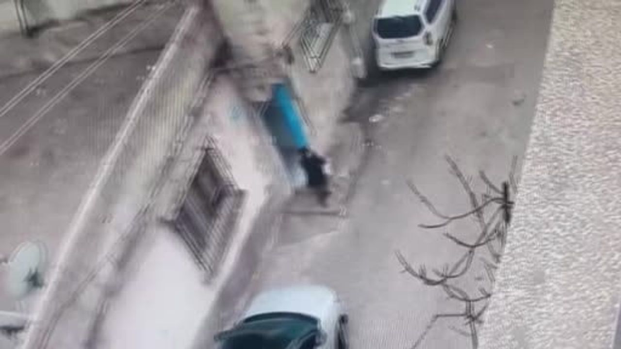 Gaziantep’te 2 milyon 700 bin TL'lik kasa çalındı — O anlar kamerada