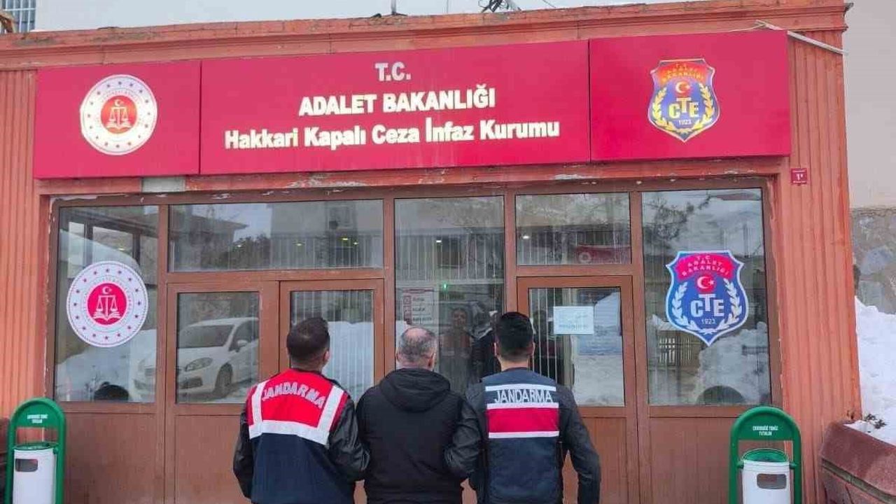 Hakkari'de 13 yıl 9 ay 24 gün kesinleşmiş cezası bulunan şahıs yakalandı
