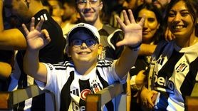 Beşiktaş Süper Kupa Şampiyonu: Ümraniye'de Coşkuyla Karşılandı