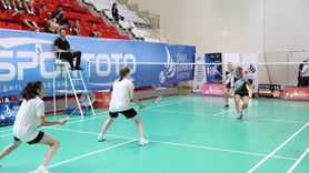 Erzincan'da Badminton Süper Lig ve Gelişim Ligi Müsabakaları Başladı