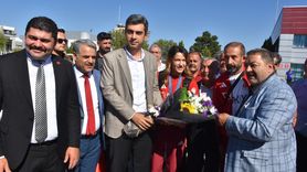 Olimpiyat Madalyasıyla Malatya’ya Döndü: Hatice Akbaş