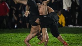 Taha Akgül Karakucak Güreşleri'nde Feyzullah Aktürk Şampiyon Oldu