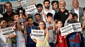 Bitlis'te Uluslararası Satranç Turnuvası Bitti