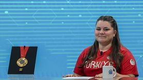 Öznur Cüre Girdi’nin İnanılmaz Başarı Hikayesi