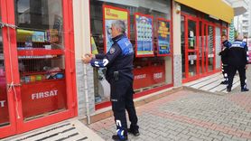 Alanya'da Tarihi Geçmiş Gıdalarla Mücadele: Zincir Market Mühürlendi